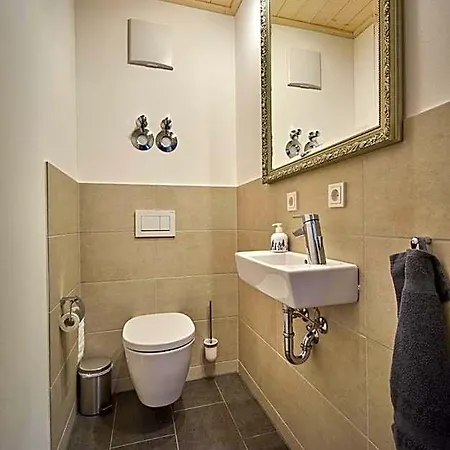 Alb Apartahotel 5*